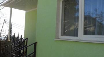 Фото номера Трехместный номер Гостиница Гостевой Дом Маримелла г. Гаспра 3
