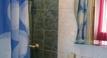 Фото номера Четырехместный номер &quot;Комфорт&quot; Гостиница Guest house Svetik Semizvetik г. Гаспра 2
